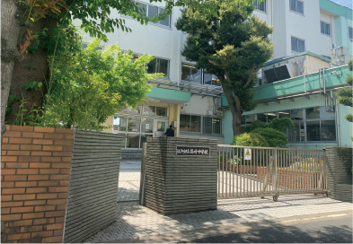 篠崎中学校